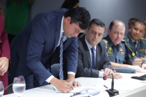 Governador Wilson Lima autoriza promoção de 2.260 policiais militares do Amazonas