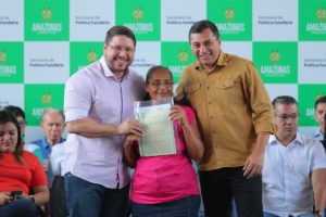 Wilson Lima anuncia que meta do Governo do Estado é entregar nove mil títulos de terra definitivos até o fim do ano