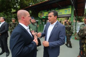 Wilson Lima acompanha ministros em visita ao Centro de Instrução de Guerra na Selva