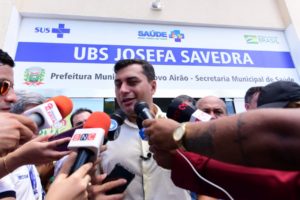 Em Novo Airão, Wilson Lima inaugura UBS concluída com recursos do FTI e entrega equipamentos para laboratório da Unidade Hospitalar