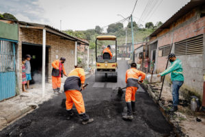 Prefeitura atua na recuperação de mais de 300 ruas do bairro Jorge Teixeira