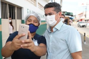 David Almeida acompanha em escola da rede municipal reunião de alinhamento da volta às aulas