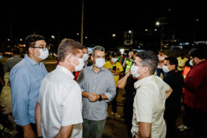 David Almeida e Marcos Rotta liberam trecho da Torquato Tapajós revitalizado para o tráfego