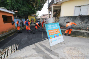 ‘Asfalta Manaus’ avança com a revitalização das ruas da capital