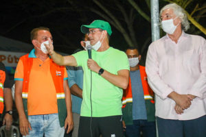 David Almeida e Marcos Rotta entregam Passeio do Mindu revitalizado