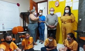 Prefeitura de Manaus visita instituição que atende crianças e adolescentes na zona Oeste