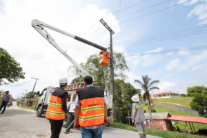 ‘Ilumina Manaus Rural’ leva iluminação a LED à sétima comunidade rural da capital