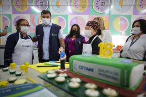 Para celebrar aniversário de Manaus, Wilson Lima faz entregas nas áreas de educação, segurança, social e setor primário