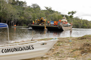 Prefeitura entrega coletor flutuante na zona rural