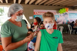 Prefeitura de Manaus amplia unidades que ofertam vacina contra a Covid-19 e fecha pontos estratégicos