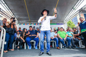 Prefeito David Almeida e governador Wilson Lima vistoriam nova frente de obras do ‘Asfalta Manaus’ no bairro Coroado