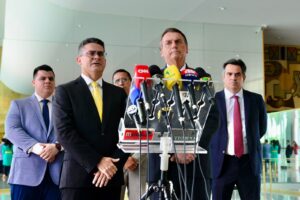 David Almeida confirma apoio a Bolsonaro com a garantia de defesa da Zona Franca de Manaus