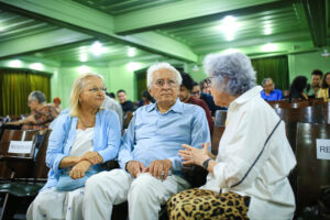 Começa o festival literário de Manaus reunindo escritores e leitores locais e nacionais